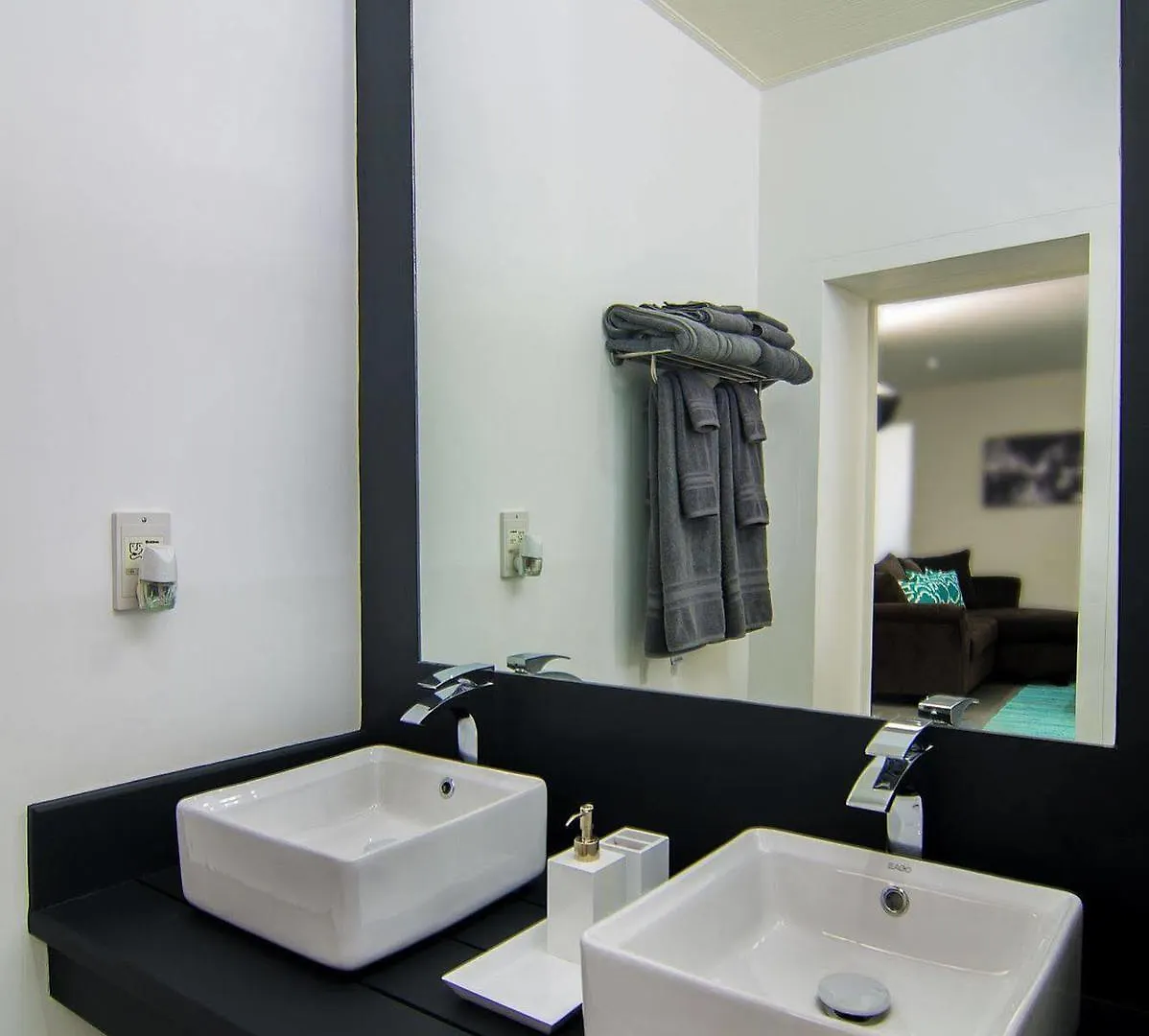 ホテル Beaumont Suites Hastings